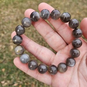 flashy black moonstone bracelet 11mm